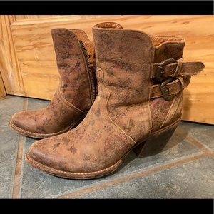 Lucchese Catalina Boot